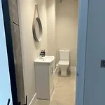 別荘 Fields Retreat - 4 Ensuite Bedrooms *