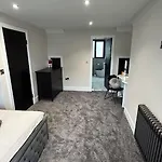 Fields Retreat - 4 Ensuite Bedrooms 別荘 ヨーク